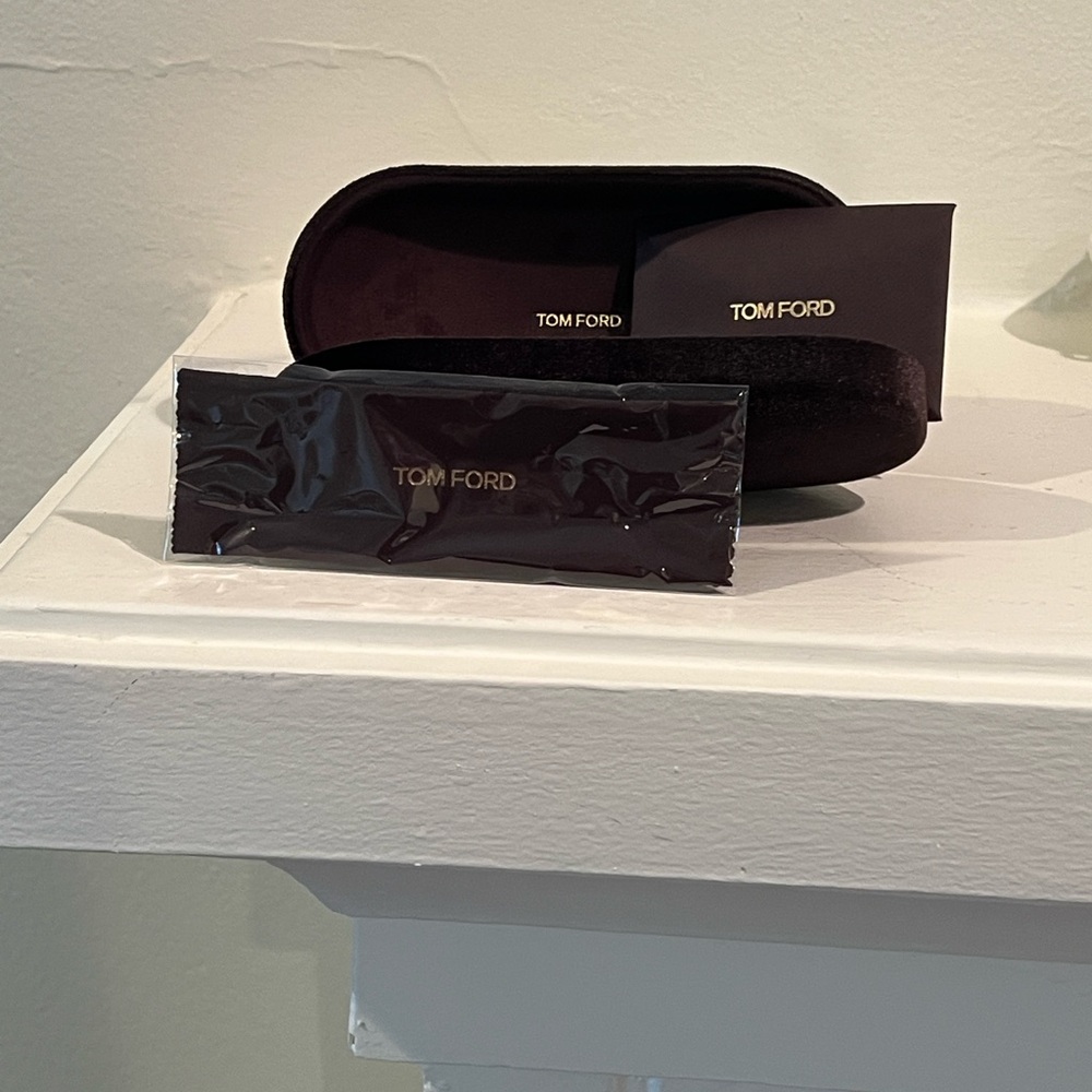Tom Ford Black Sunglasses AUTHENTIC - Picture 5 of 6